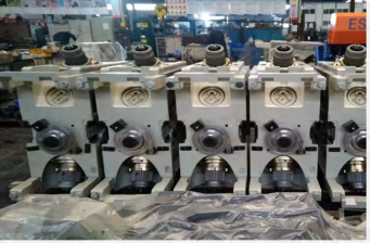 Three-roll reducing sizing mill